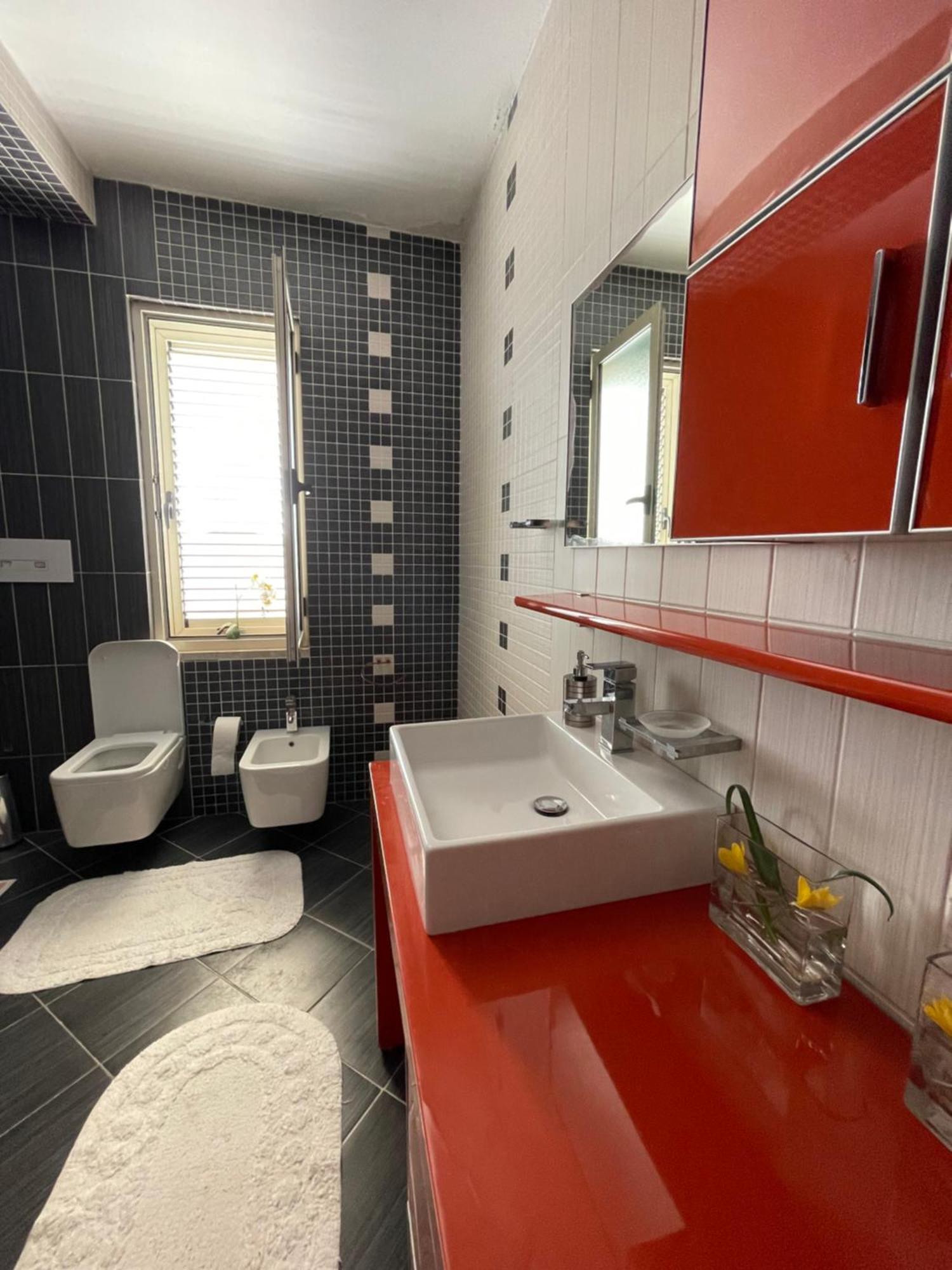Albjona Guesthouse 티라나 외부 사진