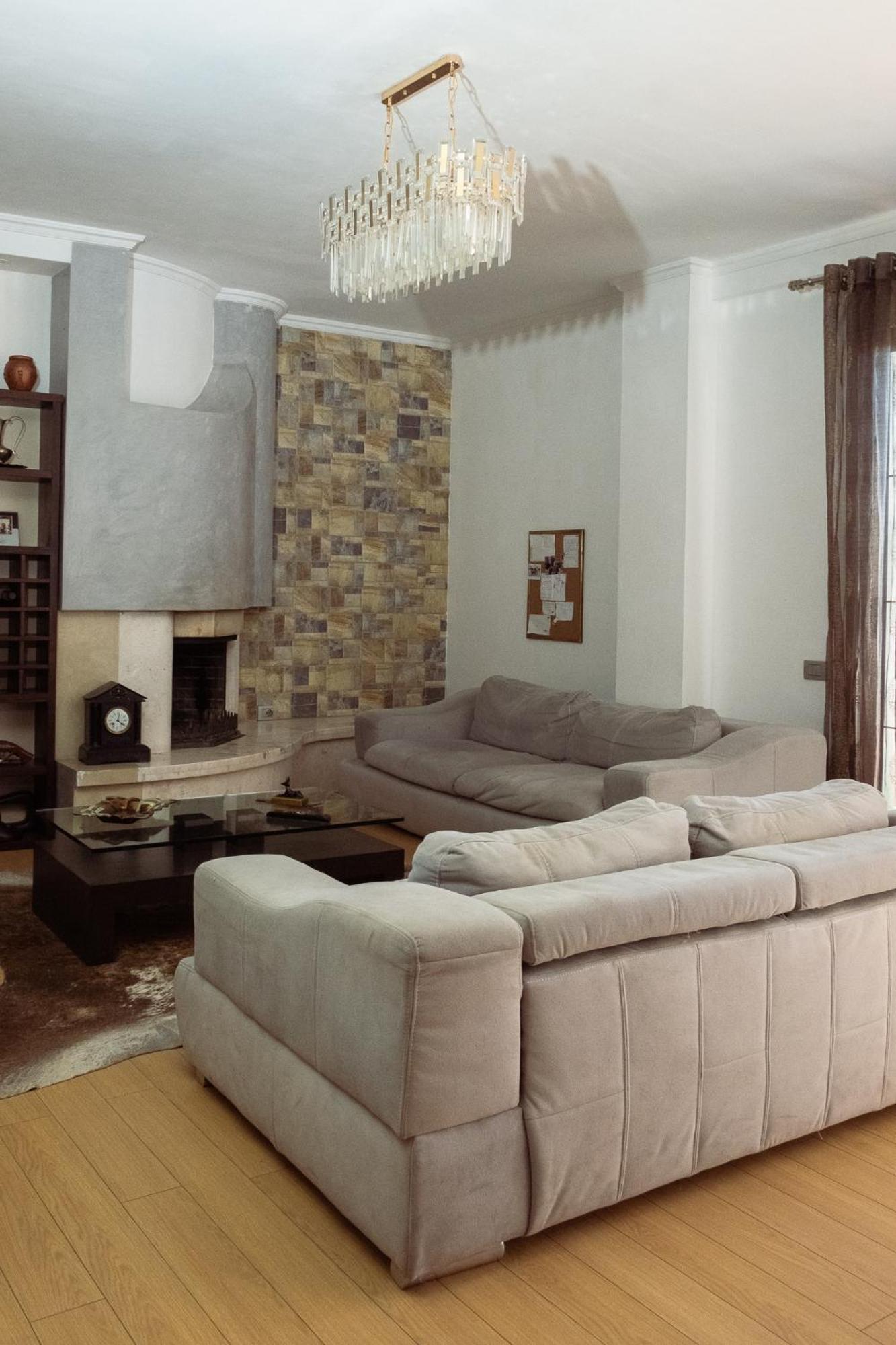 Albjona Guesthouse 티라나 외부 사진